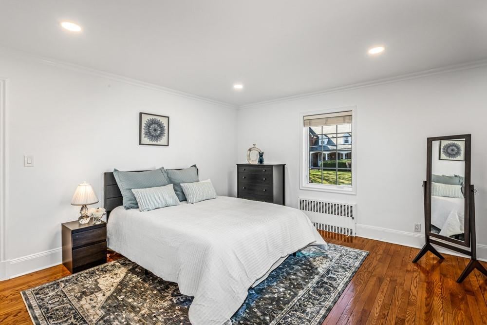 23 of 35 - 132 Revere Road, Manhasset, NY
