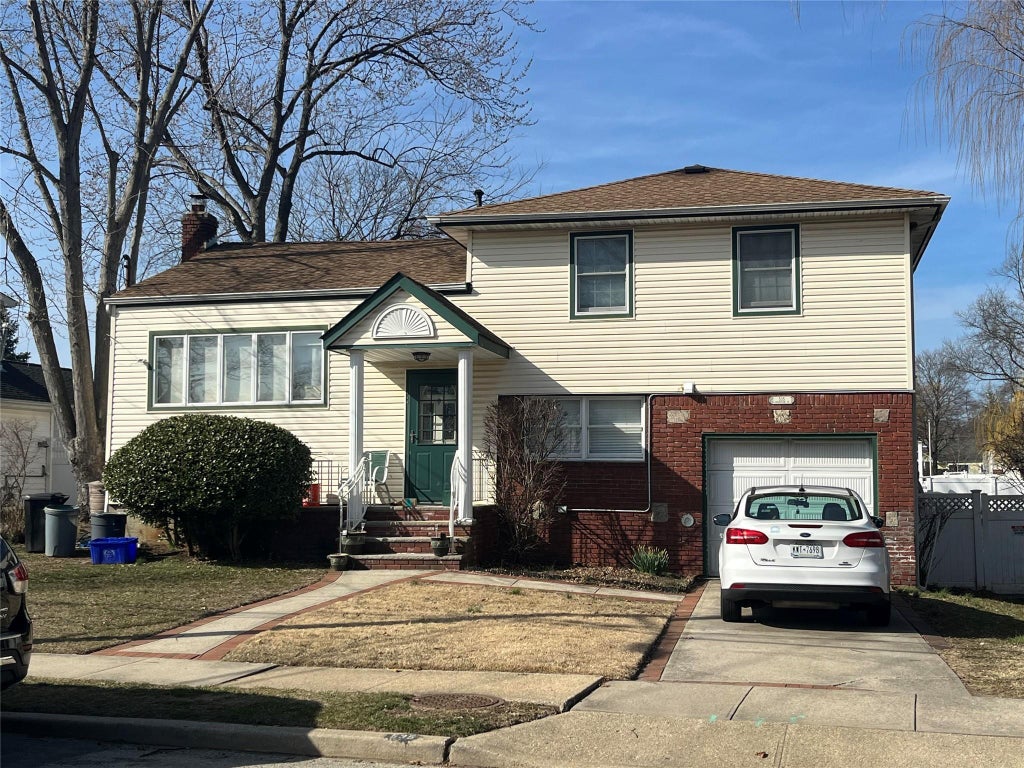 1 of 29 - 535 Anderson St., Baldwin, NY