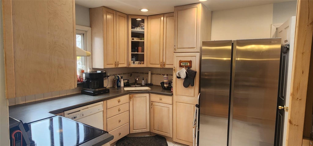 7 of 29 - 535 Anderson St., Baldwin, NY