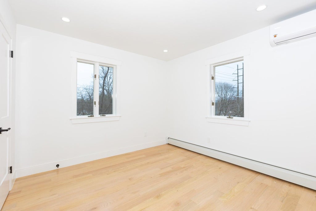 16 of 39 - 20 Rockland Avenue, Congers, NY