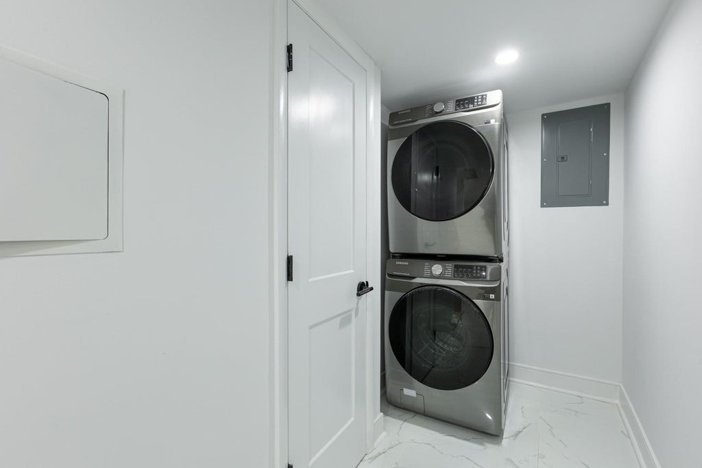 25 of 39 - 20 Rockland Avenue, Congers, NY
