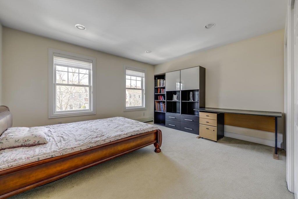 16 of 30 - 258 Harbor View Drive, Port Washington, NY