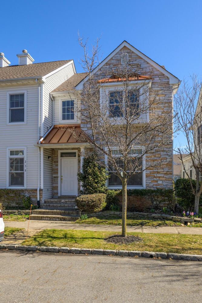1 of 30 - 258 Harbor View Drive, Port Washington, NY