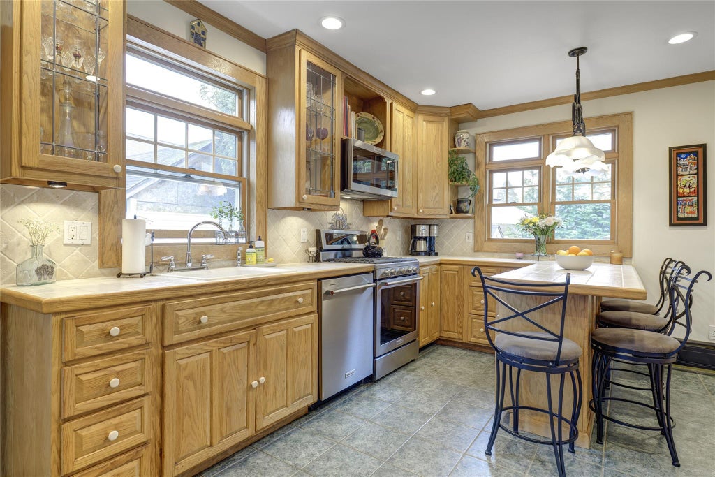 12 of 28 - 50 Poplar St., Westbury, NY