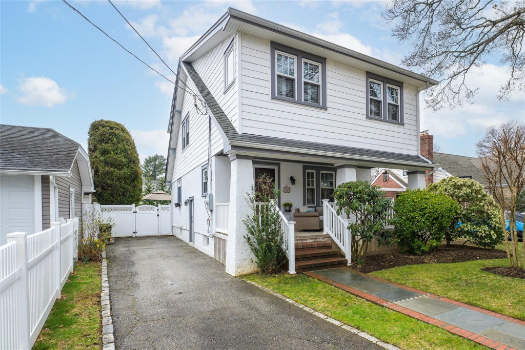 1 of 28 - 50 Poplar St., Westbury, NY