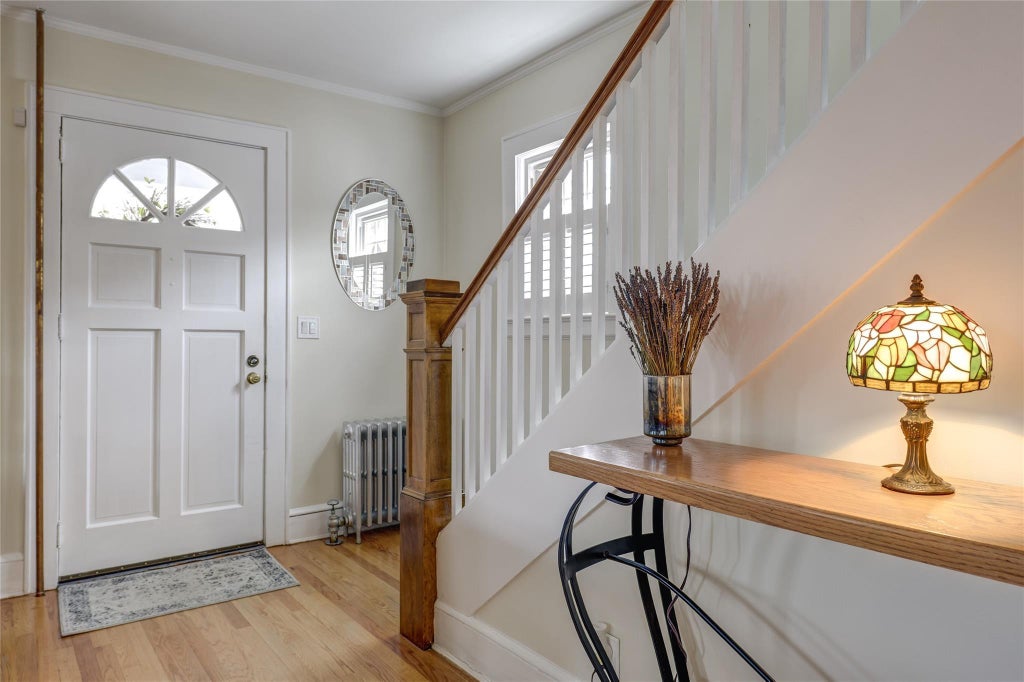 5 of 28 - 50 Poplar St., Westbury, NY