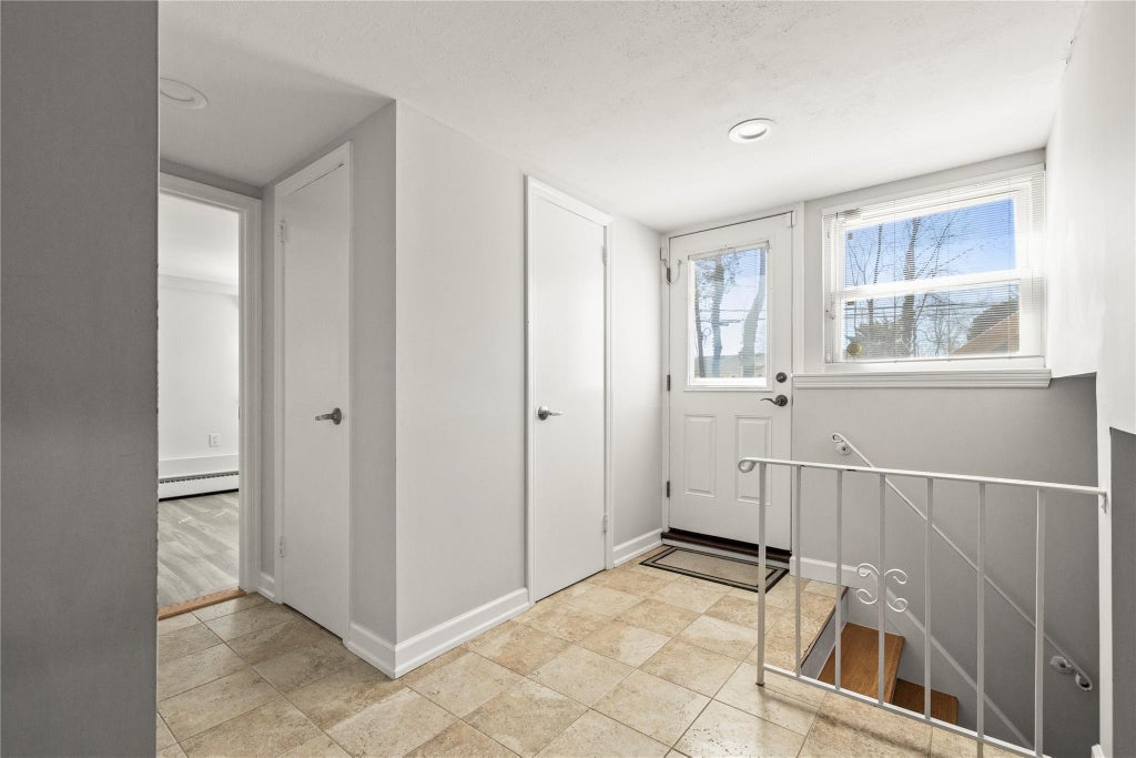 16 of 29 - 114 Celia Drive, Jericho, NY