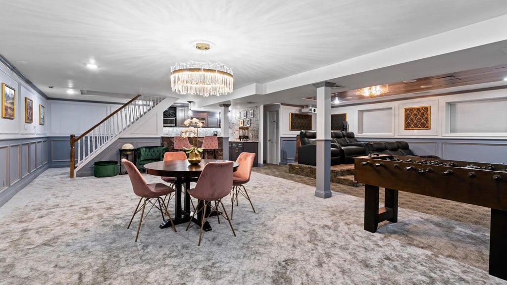 31 of 37 - 30 Pine Drive, Roslyn, NY