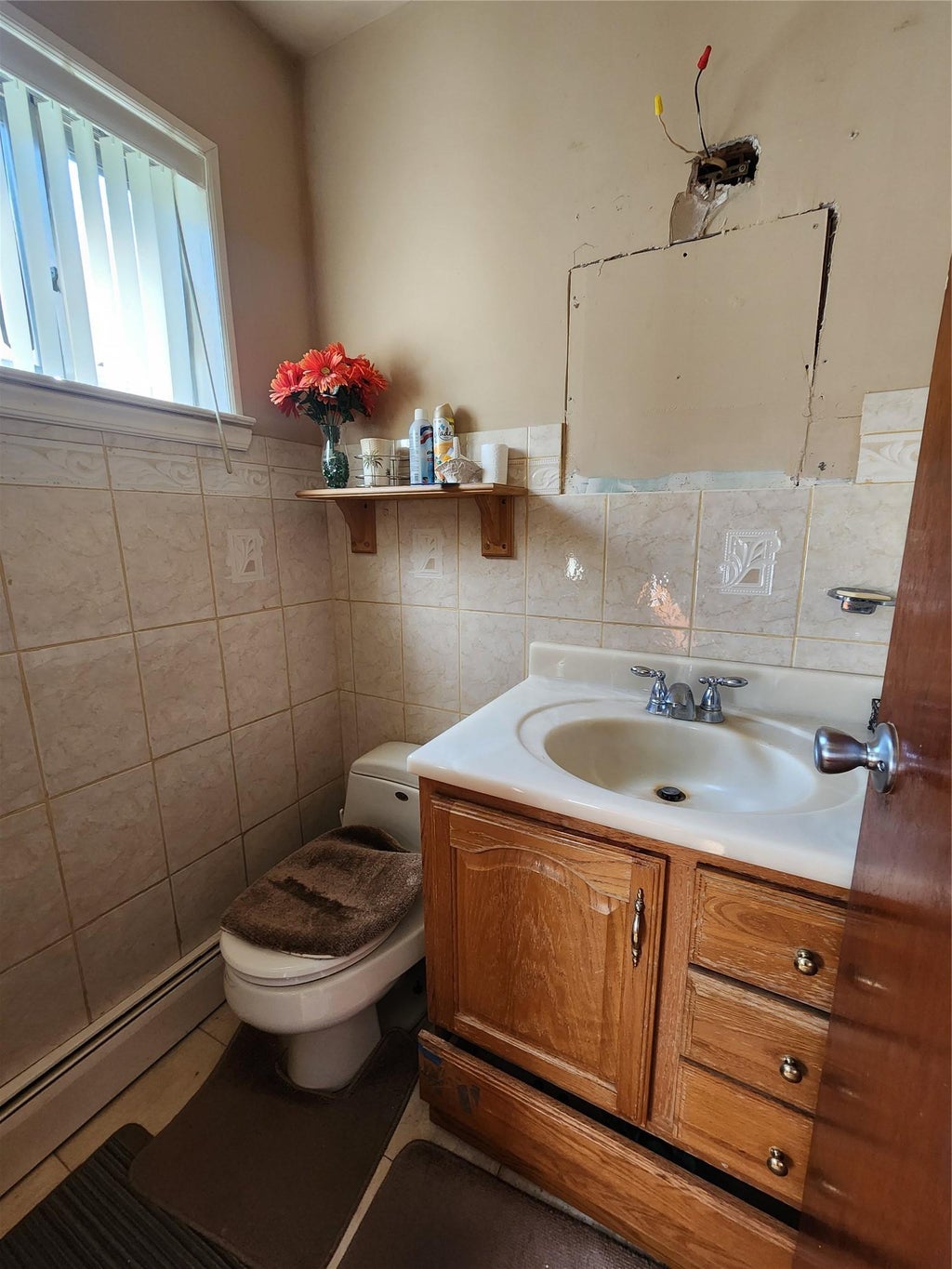 5 of 6 - 760 Carl Avenue, Baldwin, NY