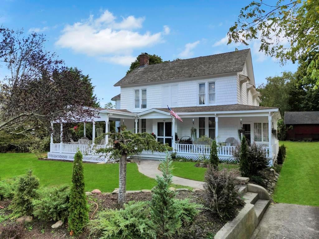 1 of 38 - 430 Montauk Highway, East Moriches, NY