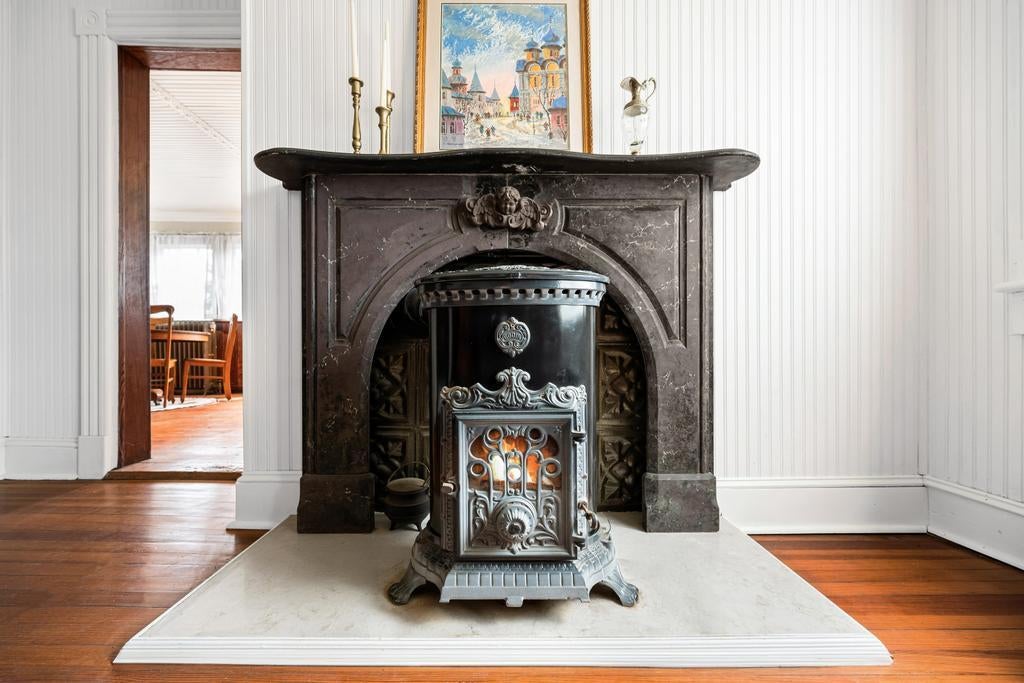 11 of 38 - 430 Montauk Highway, East Moriches, NY