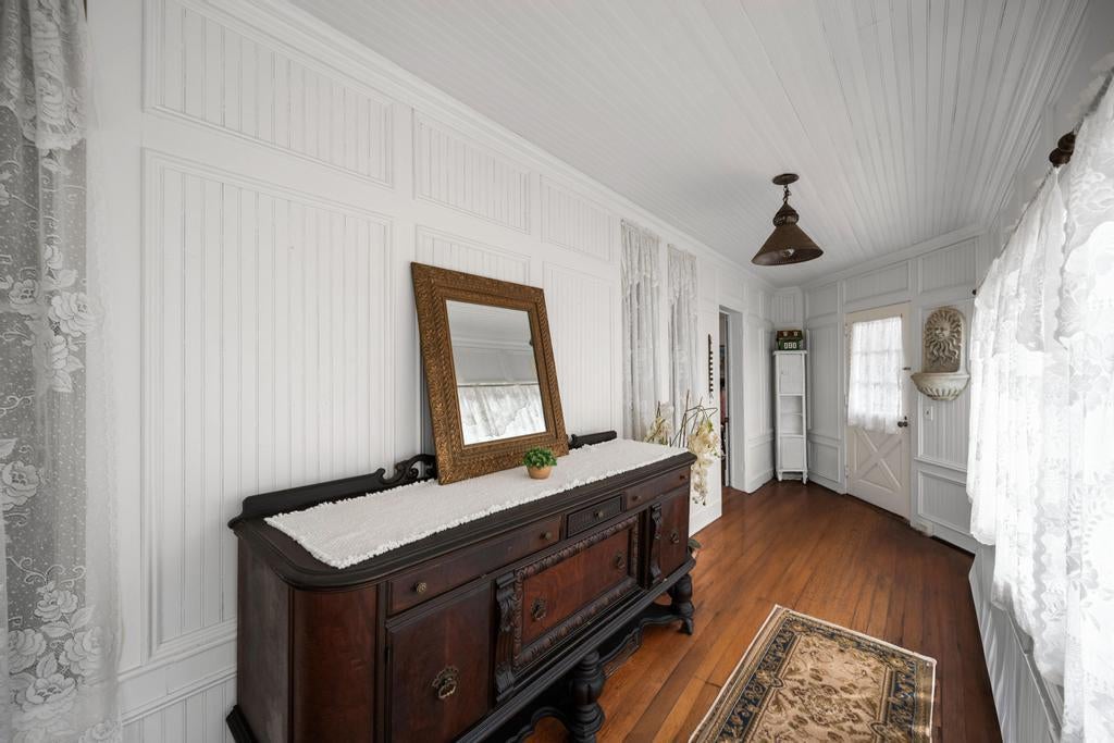 20 of 38 - 430 Montauk Highway, East Moriches, NY