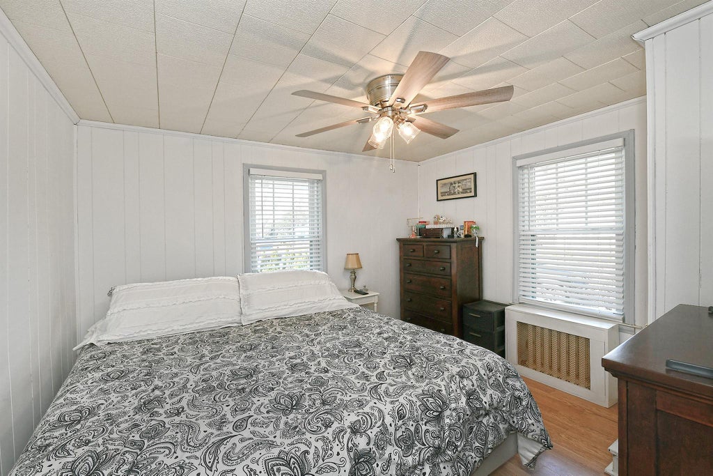 13 of 21 - 2614 Park Avenue, Baldwin, NY