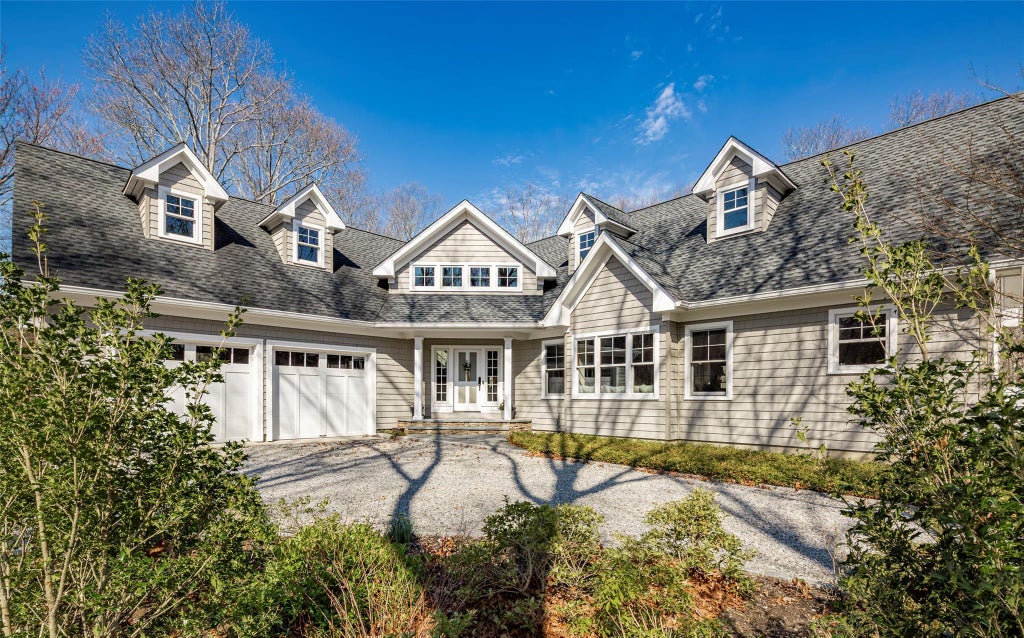1 of 35 - 27 Country Club Drive, Shelter Island, NY