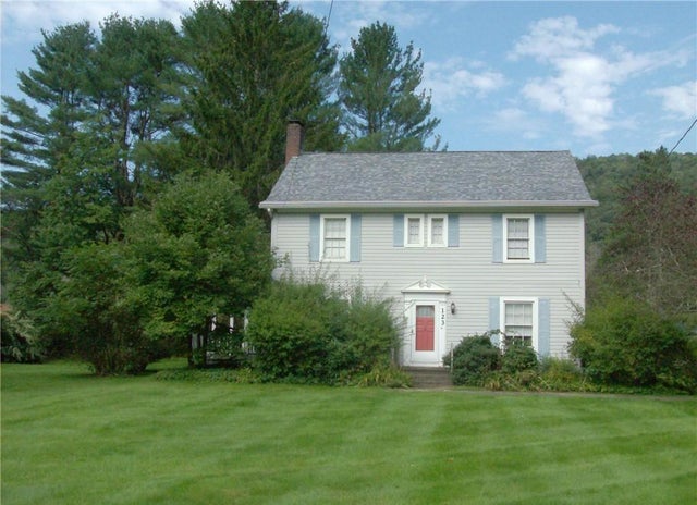 123 Rockland Road, Roscoe