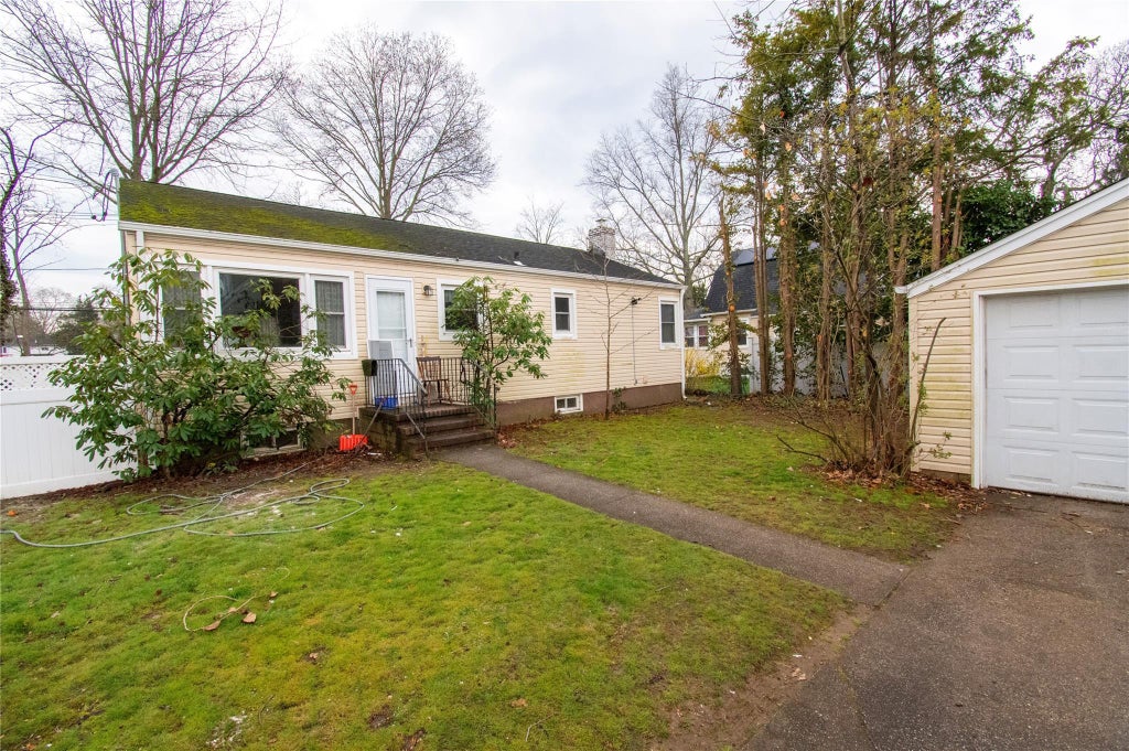 24 of 25 - 539 Grant Avenue, Baldwin, NY