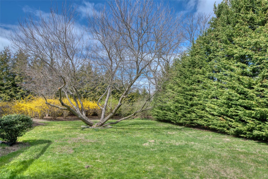 14 of 16 - 520 4th St., Greenport, NY