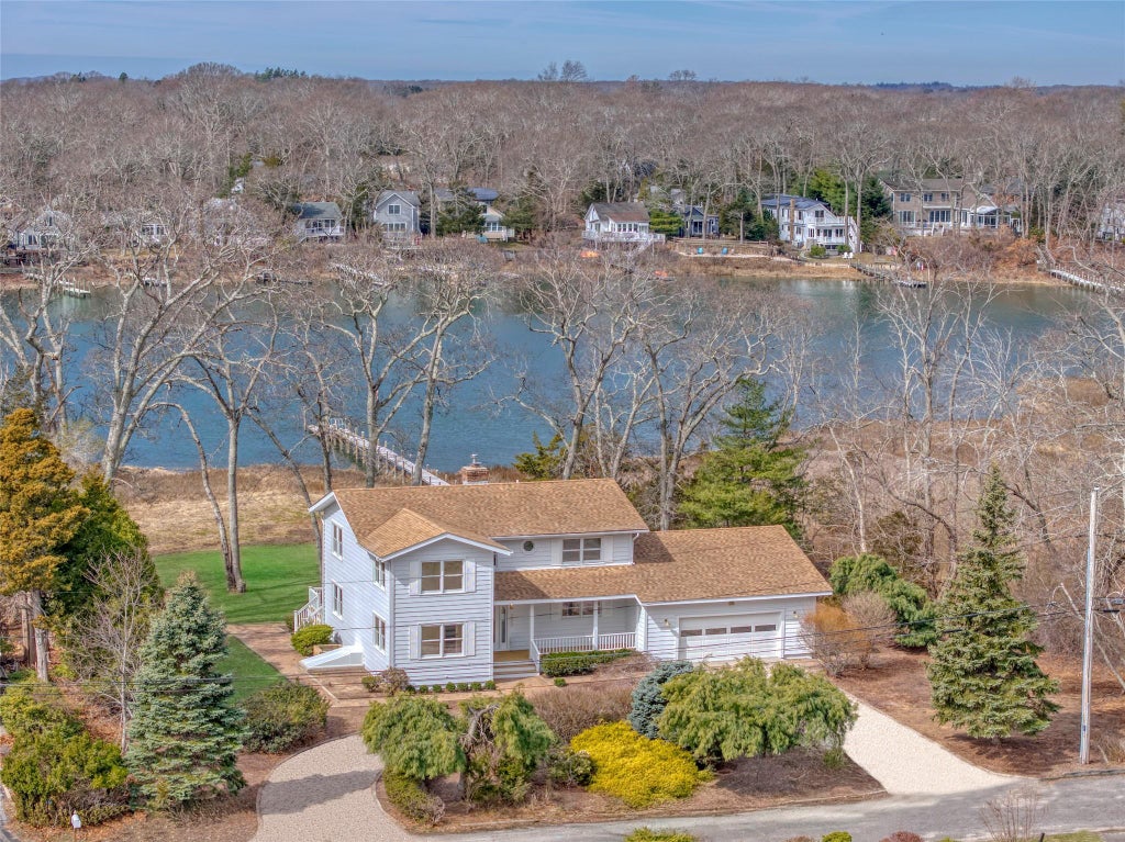 1 of 24 - 2000 Beebe Drive, Cutchogue, NY
