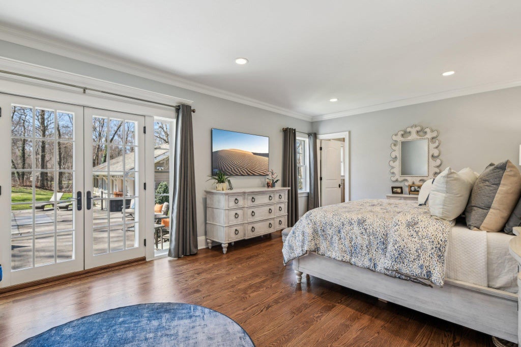 14 of 45 - 33 Bacon Road, Head Of The Harbor, NY