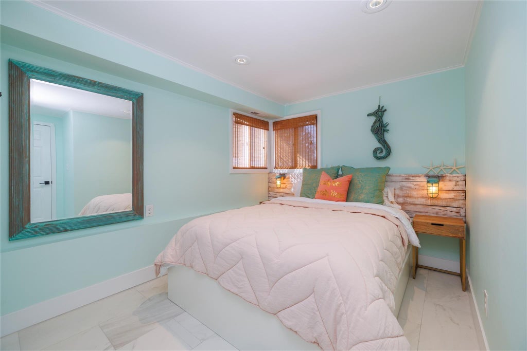 9 of 50 - 3320 Bertha Drive, Baldwin, NY