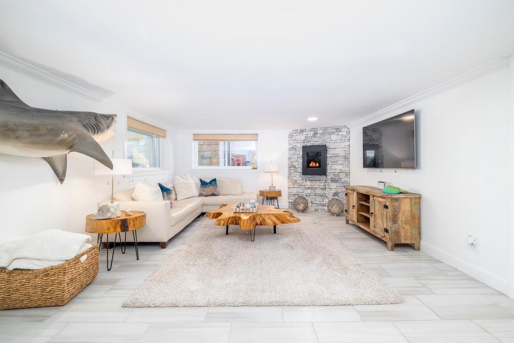 12 of 50 - 3320 Bertha Drive, Baldwin, NY