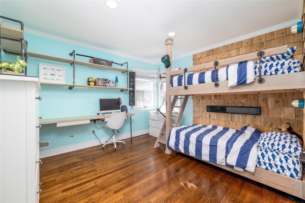 17 of 50 - 3320 Bertha Drive, Baldwin, NY