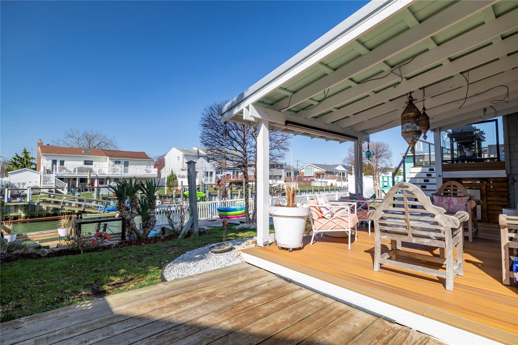 25 of 50 - 3320 Bertha Drive, Baldwin, NY