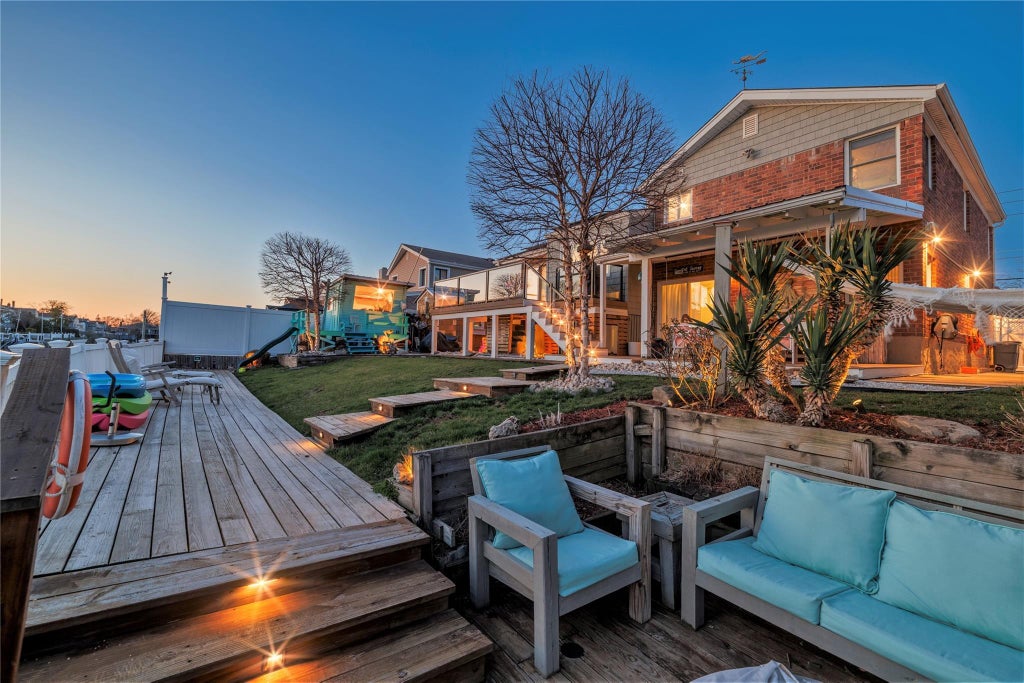 30 of 50 - 3320 Bertha Drive, Baldwin, NY