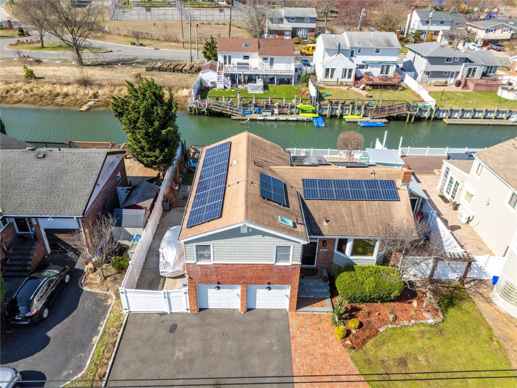 37 of 50 - 3320 Bertha Drive, Baldwin, NY