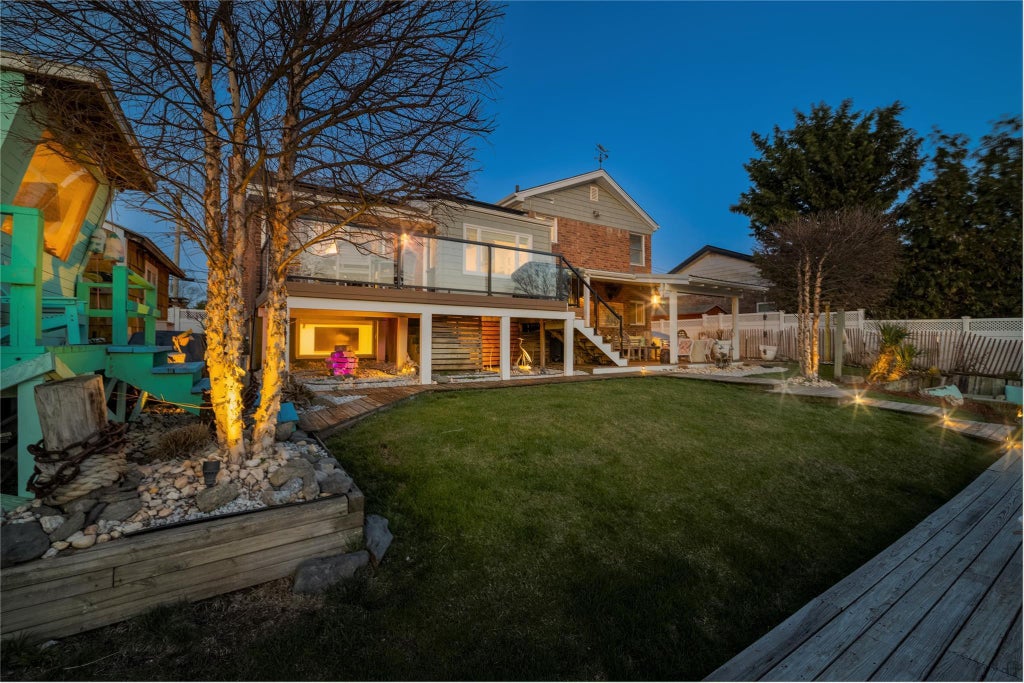 40 of 50 - 3320 Bertha Drive, Baldwin, NY