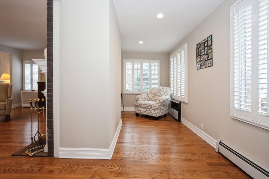 9 of 41 - 19 Gerard Avenue, Malverne, NY