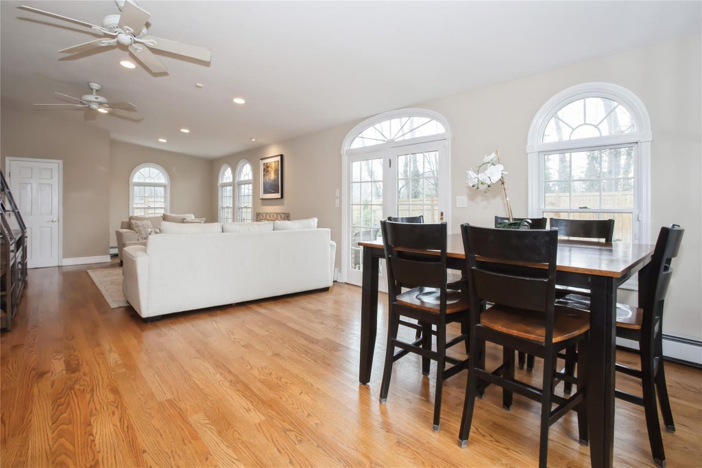 22 of 41 - 19 Gerard Avenue, Malverne, NY
