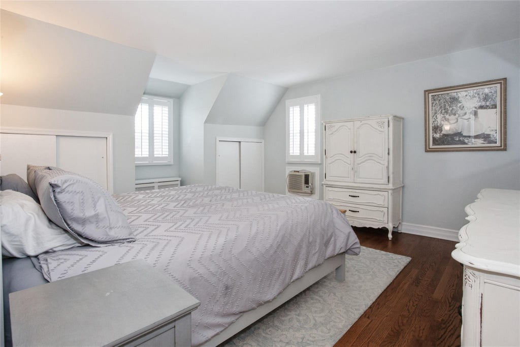 28 of 41 - 19 Gerard Avenue, Malverne, NY
