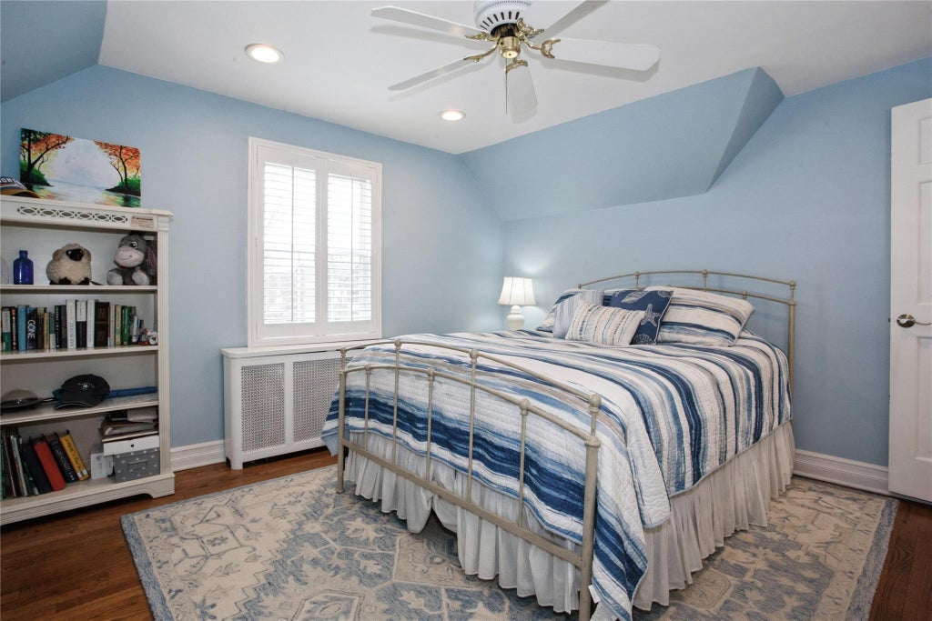 30 of 41 - 19 Gerard Avenue, Malverne, NY