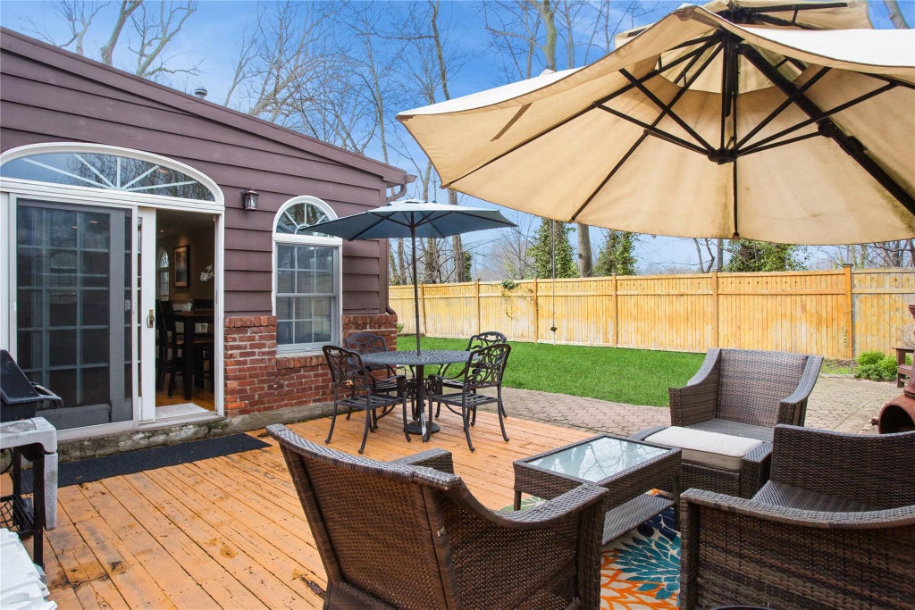 37 of 41 - 19 Gerard Avenue, Malverne, NY