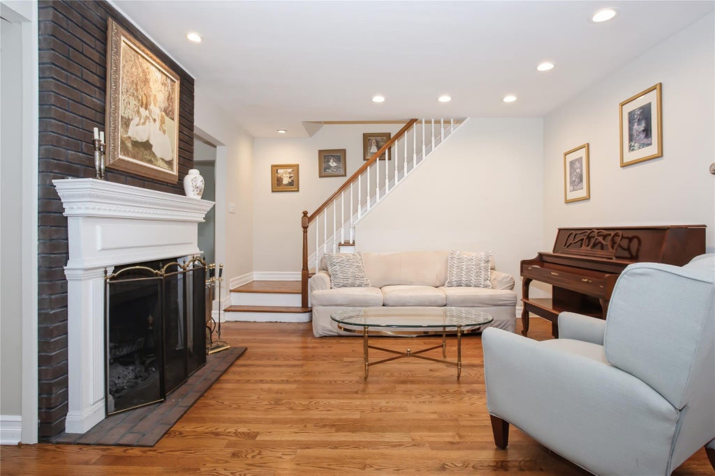 5 of 41 - 19 Gerard Avenue, Malverne, NY