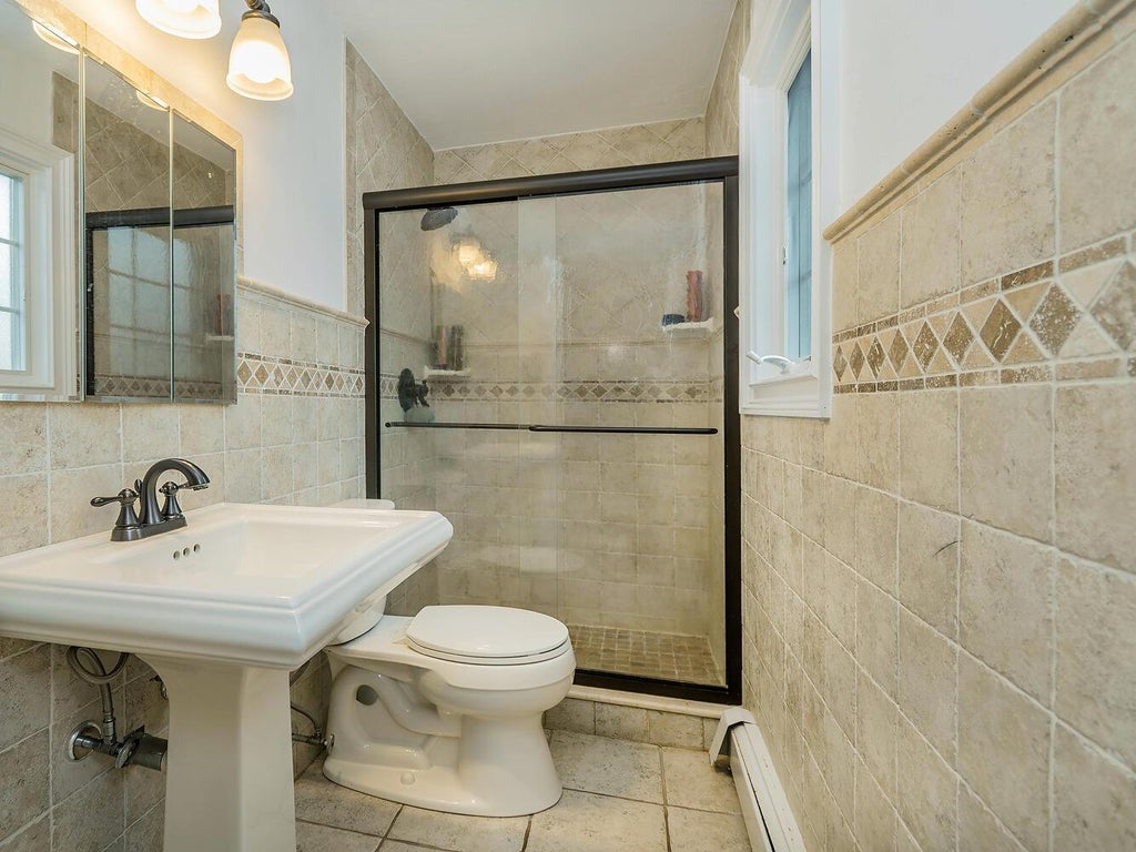 11 of 29 - 15 Laurel Avenue, Glen Cove, NY