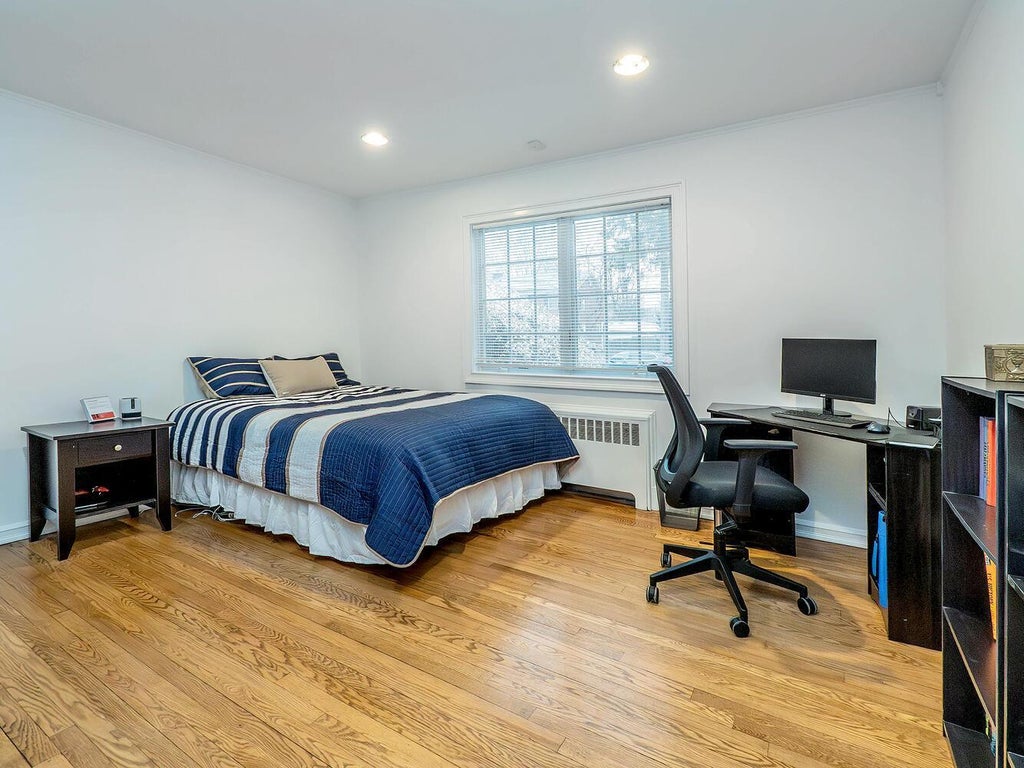 13 of 29 - 15 Laurel Avenue, Glen Cove, NY