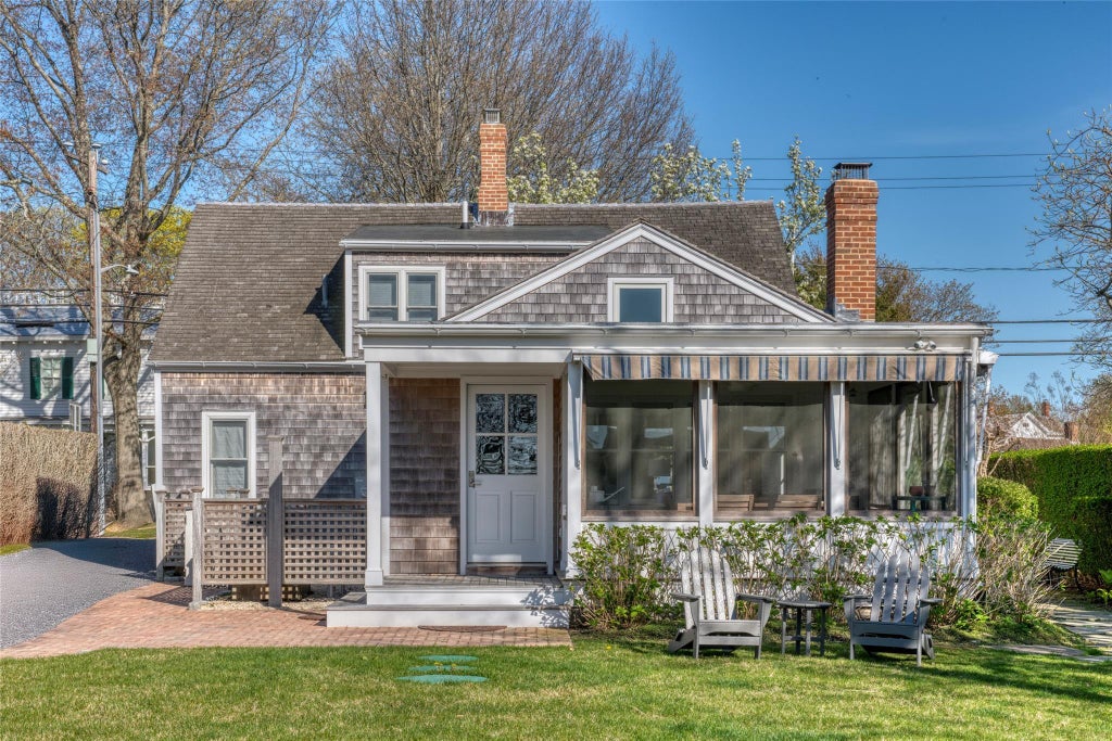 19 of 23 - 1620 Village Lane, Orient, NY