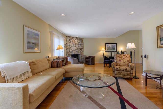 3 of 22 - 94 Windsor Gate Drive, New Hyde Park, NY