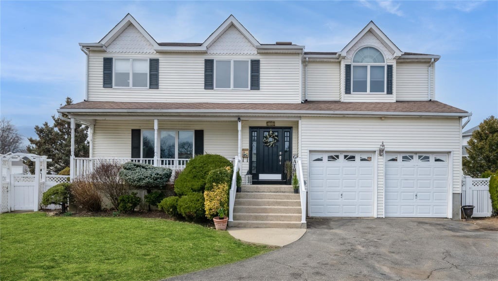 1 of 40 - 1312 Cayuga Avenue, North Bellmore, NY