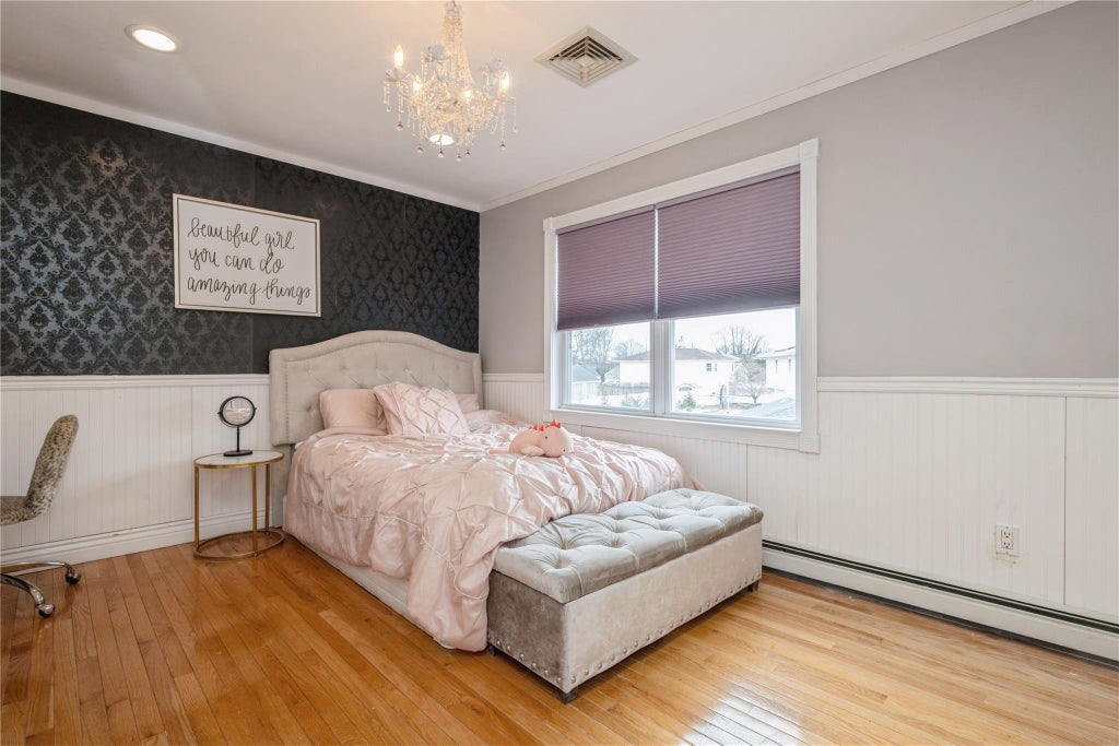 28 of 40 - 1312 Cayuga Avenue, North Bellmore, NY