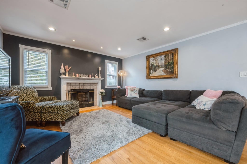 2 of 40 - 1312 Cayuga Avenue, North Bellmore, NY