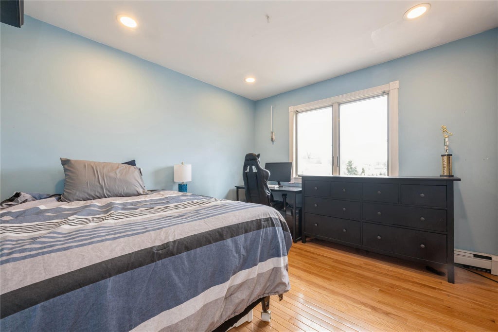 31 of 40 - 1312 Cayuga Avenue, North Bellmore, NY