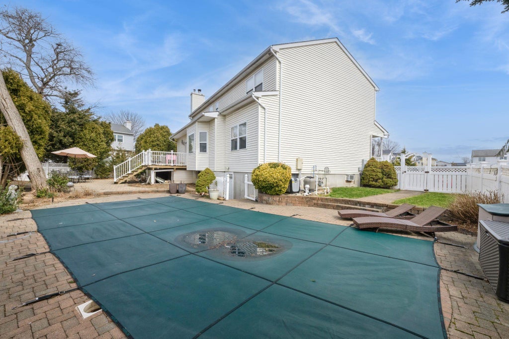 39 of 40 - 1312 Cayuga Avenue, North Bellmore, NY