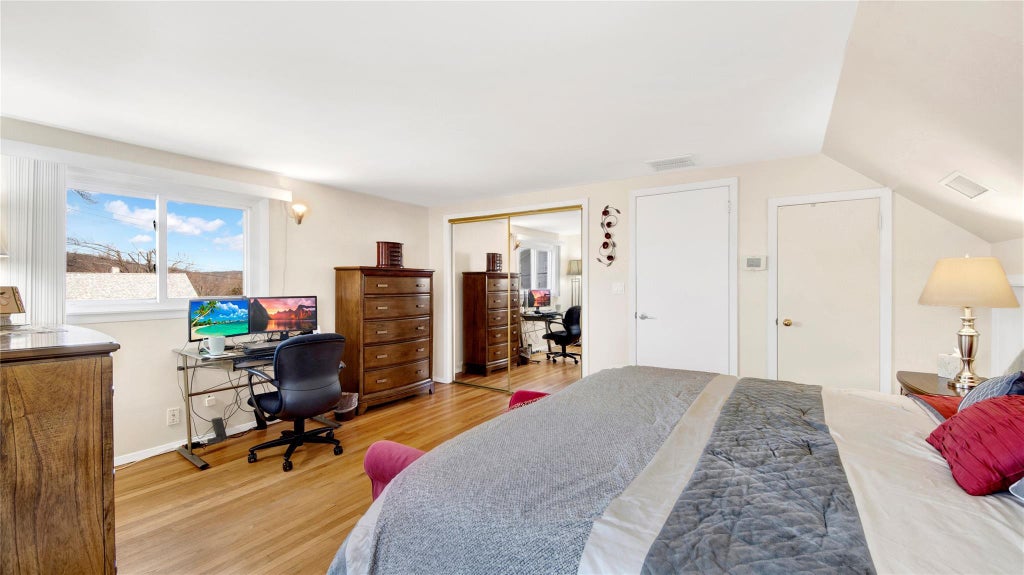 15 of 27 - 74 Heathcote Road, Yonkers, NY