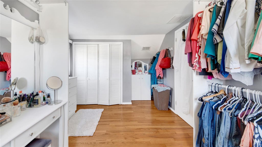 17 of 27 - 74 Heathcote Road, Yonkers, NY