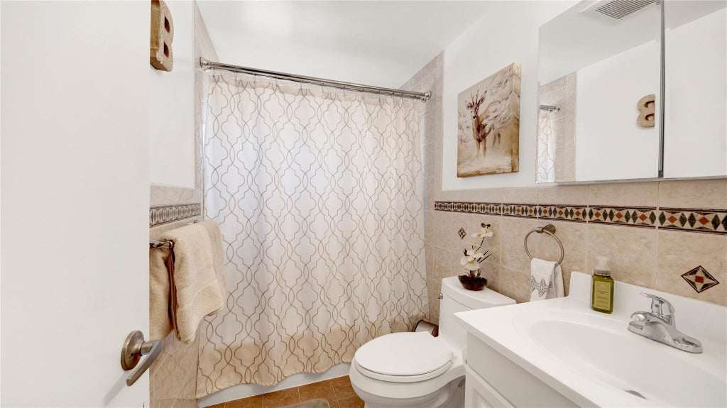 18 of 27 - 74 Heathcote Road, Yonkers, NY