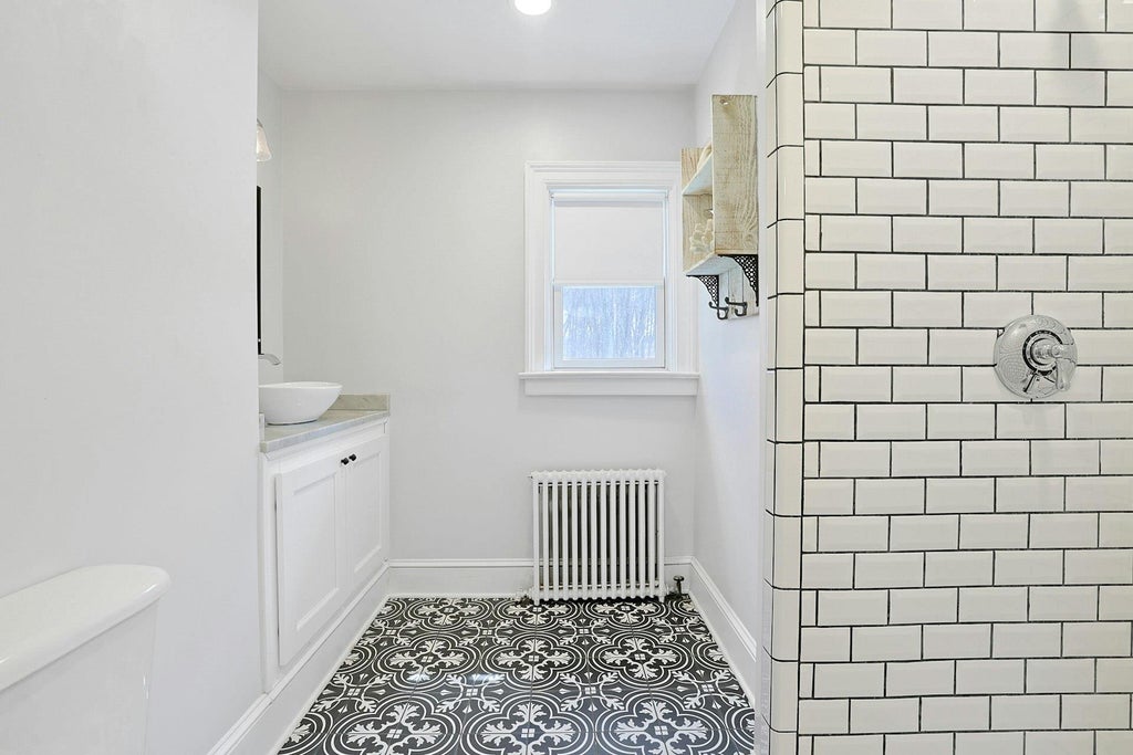 25 of 43 - 196 Pinesbridge Road, Ossining, NY