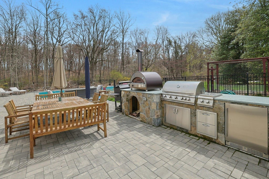 31 of 43 - 196 Pinesbridge Road, Ossining, NY